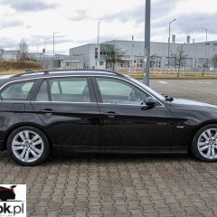 BMW Seria 3 325i Touring