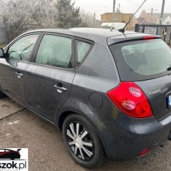 Kia Ceed Cee'd 1.6 Crdi Comfort +
