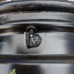 FELGI STALOWE 4x108 R16 6,5J ET47,5 FORD TPMS KOŁPAKI FIESTA FUSION KA+