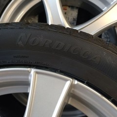 KOŁA ZIMOWE ALUMINIOWE R17 VOLKSWAGEN PASSAT  T-ROC TOURAN II 5x112 R17 215/55 R17 98V MATADOR NORDICA MP93 DOT 2424