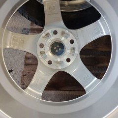 KOŁA ZIMOWE ALUMINIOWE R17 VOLKSWAGEN PASSAT  T-ROC TOURAN II 5x112 R17 215/55 R17 98V MATADOR NORDICA MP93 DOT 2424