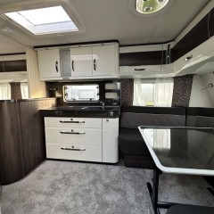 Hobby 720 KWFU PRESTIGE