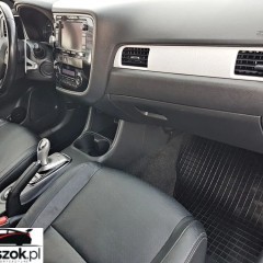 Mitsubishi Outlander PHEV Instyle NAVI +