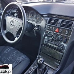 Mercedes-Benz Klasa E 200 T Avantgarde