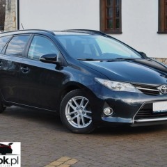Toyota Auris 1.4 D-4D Touring Sports Comfort