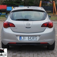 Opel Astra 1.6 automatik Innovation