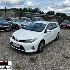 Toyota Auris 1.8 VVT-i Hybrid Automatik Touring Sports Design Edition