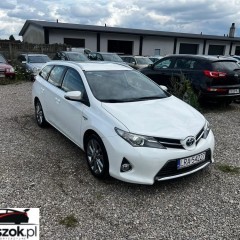 Toyota Auris 1.8 VVT-i Hybrid Automatik Touring Sports Design Edition