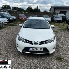 Toyota Auris 1.8 VVT-i Hybrid Automatik Touring Sports Design Edition