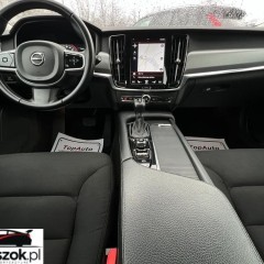 Volvo V90 D4 Momentum Pro