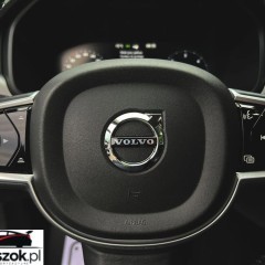 Volvo V90 D4 Momentum Pro