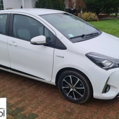 Toyota Yaris Hybrid 100 Premium
