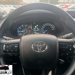 Toyota Hilux 2.8 D-4D Double Cab Invincible 4x4