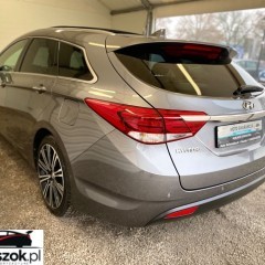 Hyundai i40 Kombi blue 1.7 CRDi DCT Premium