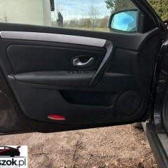 RENAULT LAGUNA III 3 boczki tapicerka drzwi skórzane KOMBI CENA ZA 4 SZTUKI