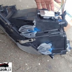 BMW 5 F10 F11 LAMPA PRAWA XENON DYNAMIC SKRĘTNA 7203256