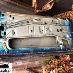 MERCEDES W123 COUPE CUPE DRZWI LEWE niebieskie