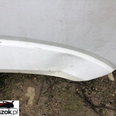 MERCEDES SPRINTER 906 BŁOTNIK PRAWY BIAŁY