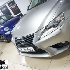 Lexus IS 300h Elegance
