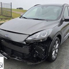 Ford Kuga 1.5 EcoBoost FWD ST-Line