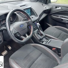 Ford Kuga 1.5 EcoBoost 2x4 ST-Line