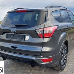 Ford Kuga 1.5 EcoBoost 2x4 ST-Line