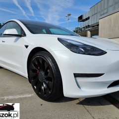 Tesla Model 3 Langstreckenbatterie Allradantrieb Dual Motor Performance