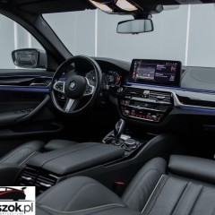 BMW Seria 5 520d xDrive Touring M Sport Edition