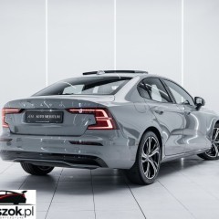 Volvo S60 B5 B AWD Ultimate Dark