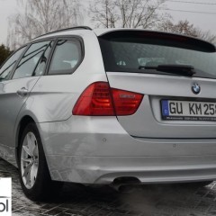 BMW Seria 3 318i Touring Edition Sport