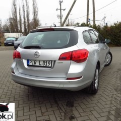 Opel Astra 1.7 CDTI DPF Design Edition