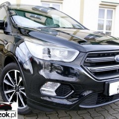 Ford Kuga 1.5 EcoBoost 2x4 Titanium