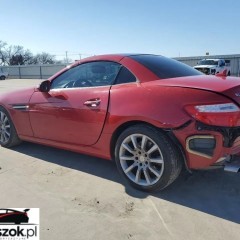 Mercedes-Benz SLK 300 9G-Tronic