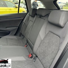Volkswagen Golf VIII 1.5 eTSI mHEV Life DSG