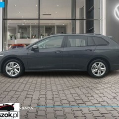 Volkswagen Golf VIII 1.5 eTSI mHEV Life DSG