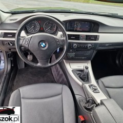 BMW Seria 3 318d Touring Blue Performance Luxury Line