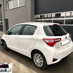 Toyota Yaris Hybrid 100 Active EU6