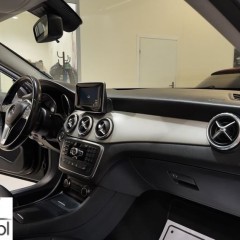 Mercedes-Benz GLA 250 4-Matic Urban