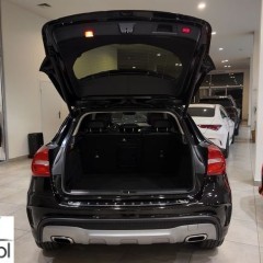 Mercedes-Benz GLA 250 4-Matic Urban