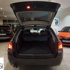 BMW Seria 5 528i xDrive Luxury Line