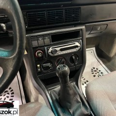 Audi 100 2.3 E