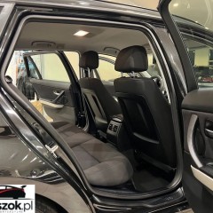 BMW Seria 3 318i Touring