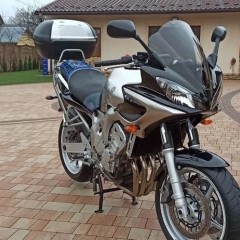 Yamaha FZ
