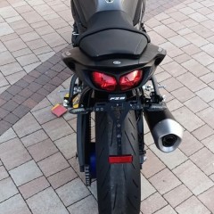 Yamaha FZ8