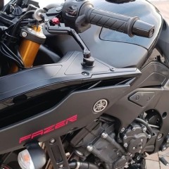 Yamaha FZ8