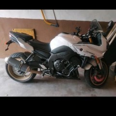 Yamaha FZ8
