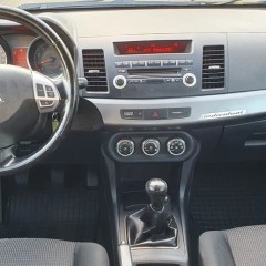 Mitsubishi Lancer 1.8 Invite