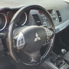 Mitsubishi Lancer 1.8 Invite