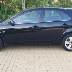 Mitsubishi Lancer 1.8 Invite