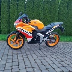 Sprzedam motocykl Honda CBR 125 Repsol 2016r